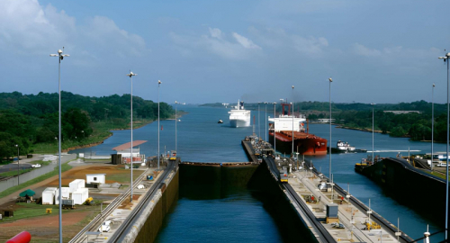 Canale di Panama, meno transiti per la siccit�: rischi sul commercio globale